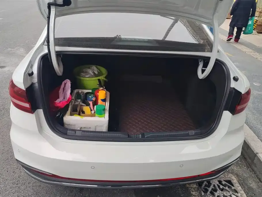 Volkswagen Lavida 2024 из CN, фото 9