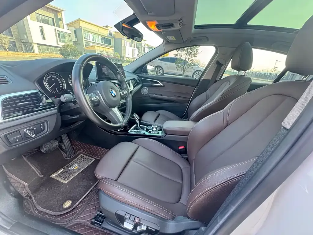 BMW 1 Series 2022 из CN, фото 7