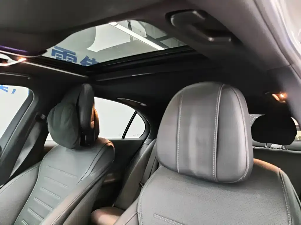 Mercedes-Benz C-Class 2023 из CN, фото 2