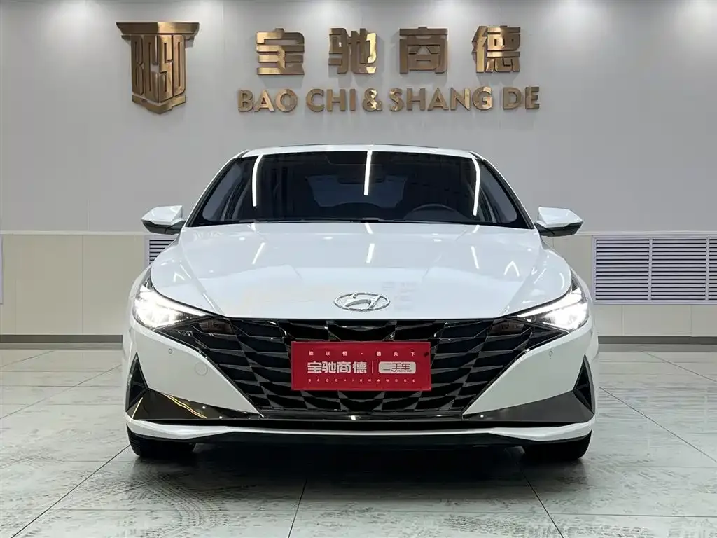 Hyundai Elantra 2023 из CN, фото 5