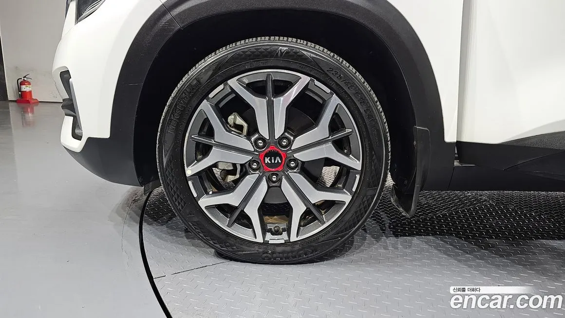 Kia Seltos 2022 из KR, фото 5