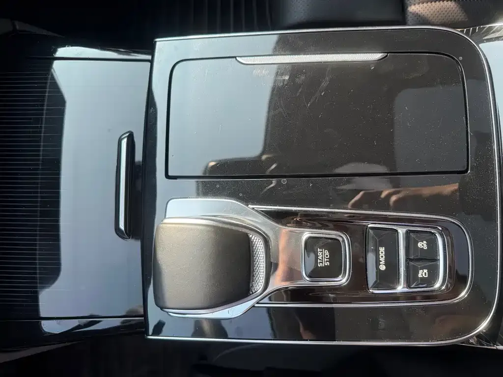 Hongqi H9 2024 из CN, фото 3