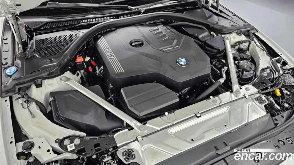 BMW 4-Series 2024 из KR, фото 8
