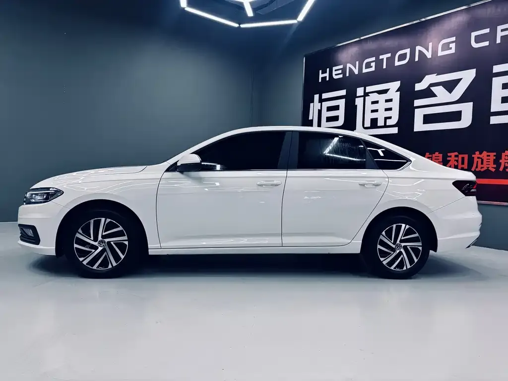 Volkswagen Lavida 2022 из CN, фото 2