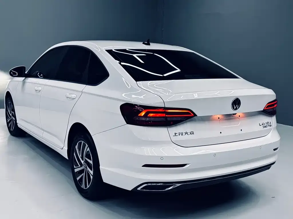 Volkswagen Lavida 2022 из CN, фото 3