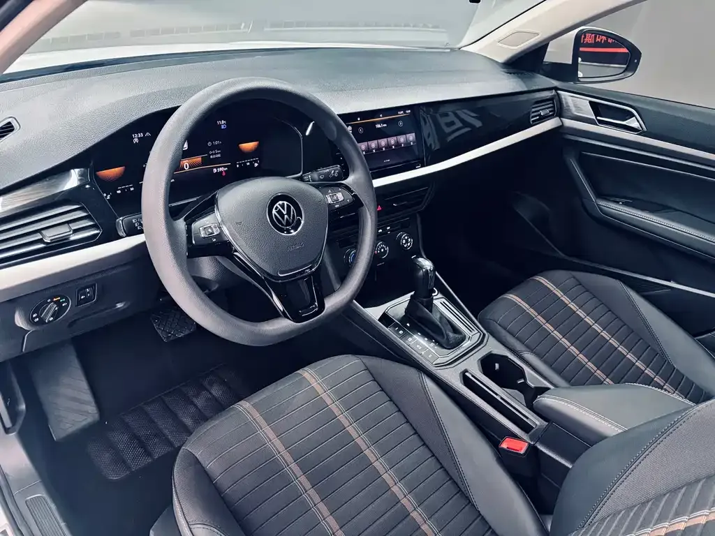 Volkswagen Lavida 2022 из CN, фото 9