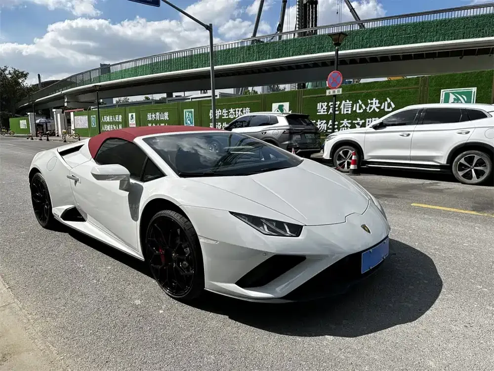 Lamborghini Huracan 2023 из CN, фото 8