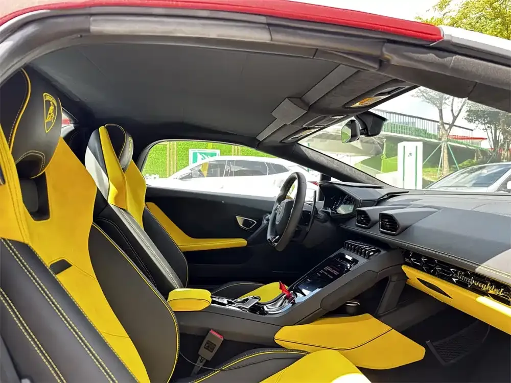 Lamborghini Huracan 2023 из CN, фото 3