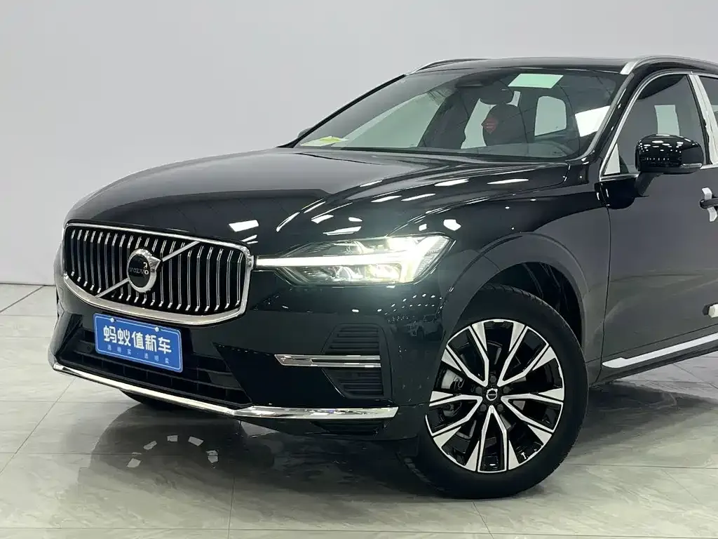 Volvo XC60 2025 из CN, фото 8