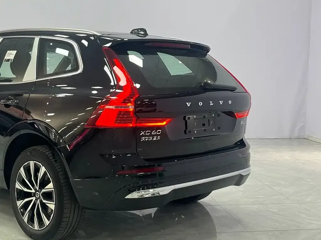 Volvo XC60 2025 из CN, фото 6