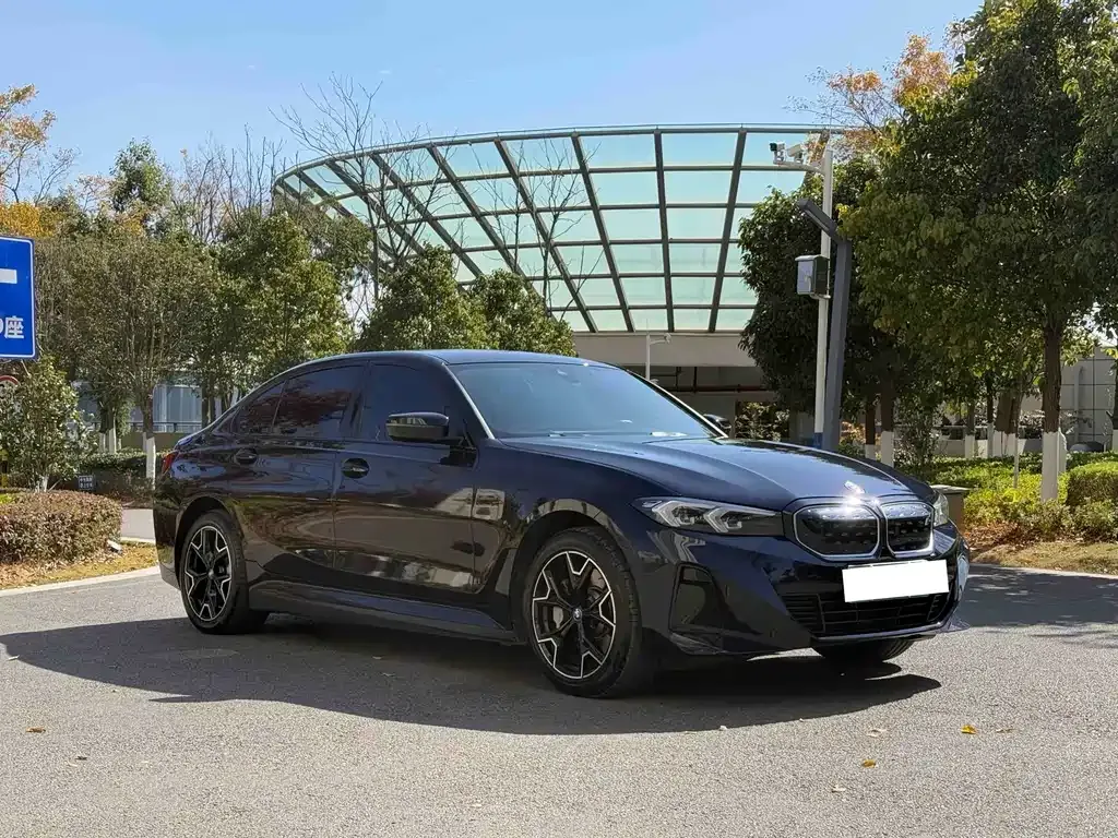 BMW i3 2024 из CN, фото 3