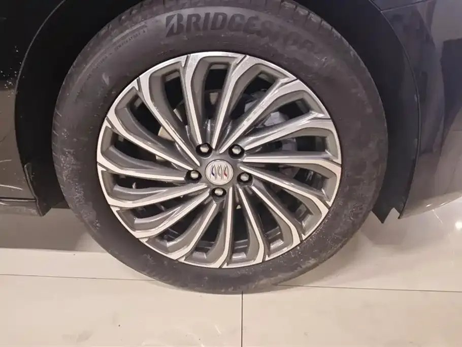 Buick LaCrosse 2024 из CN, фото 4