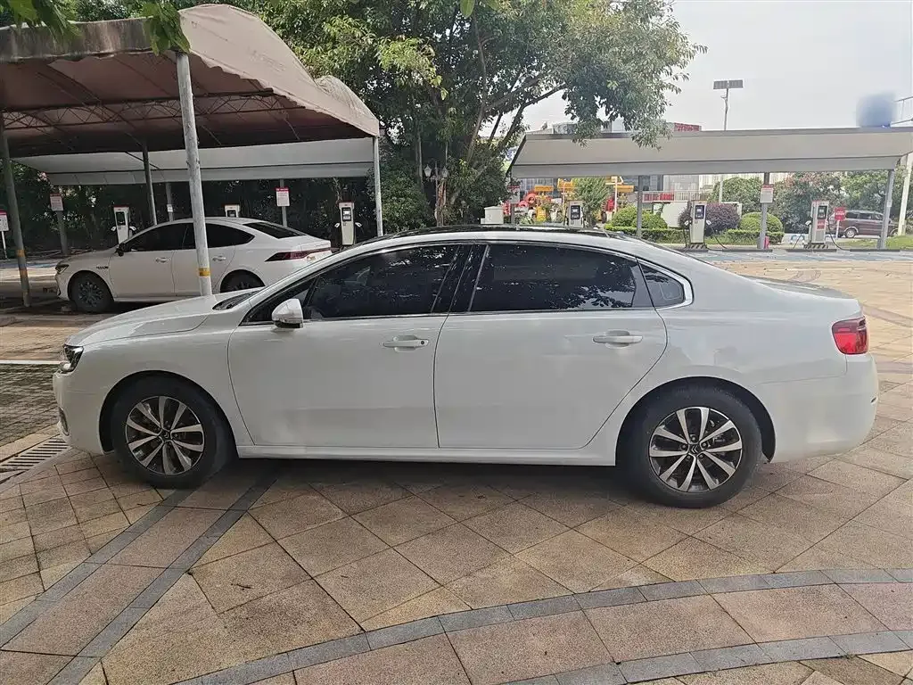 Citroen C6 2023 из CN, фото 5