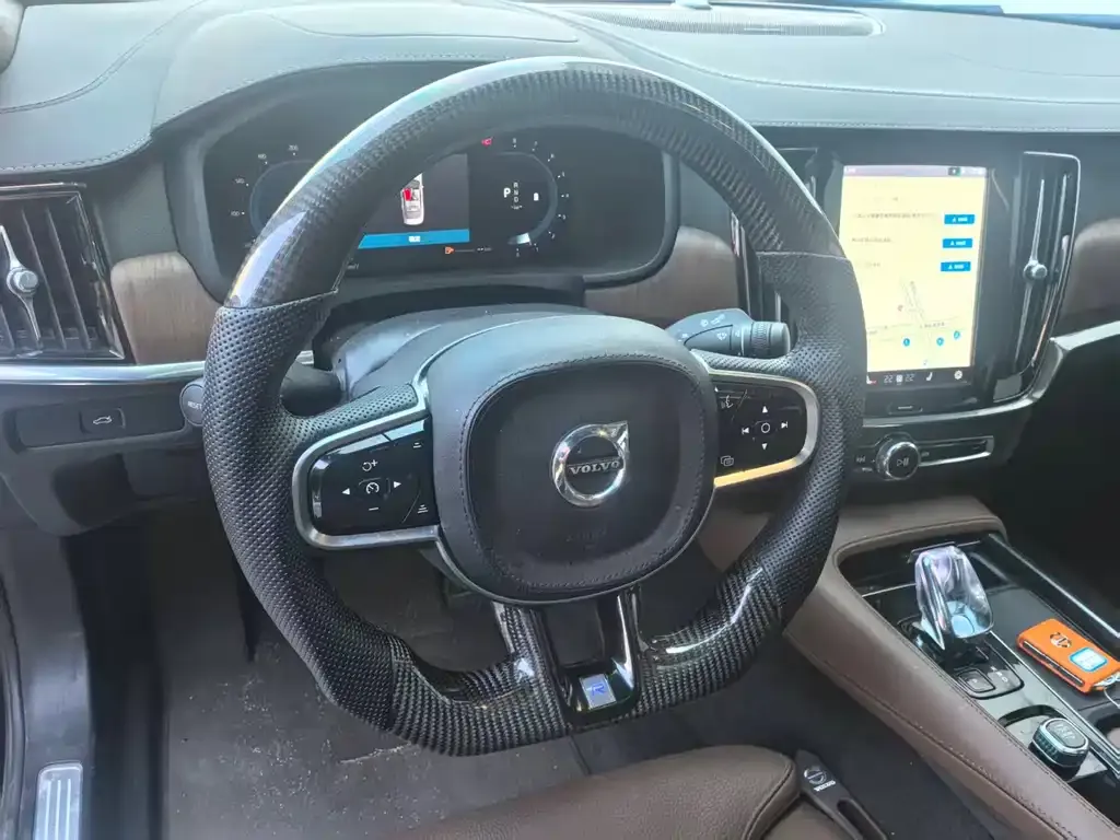 Volvo S90 2024 из CN, фото 2