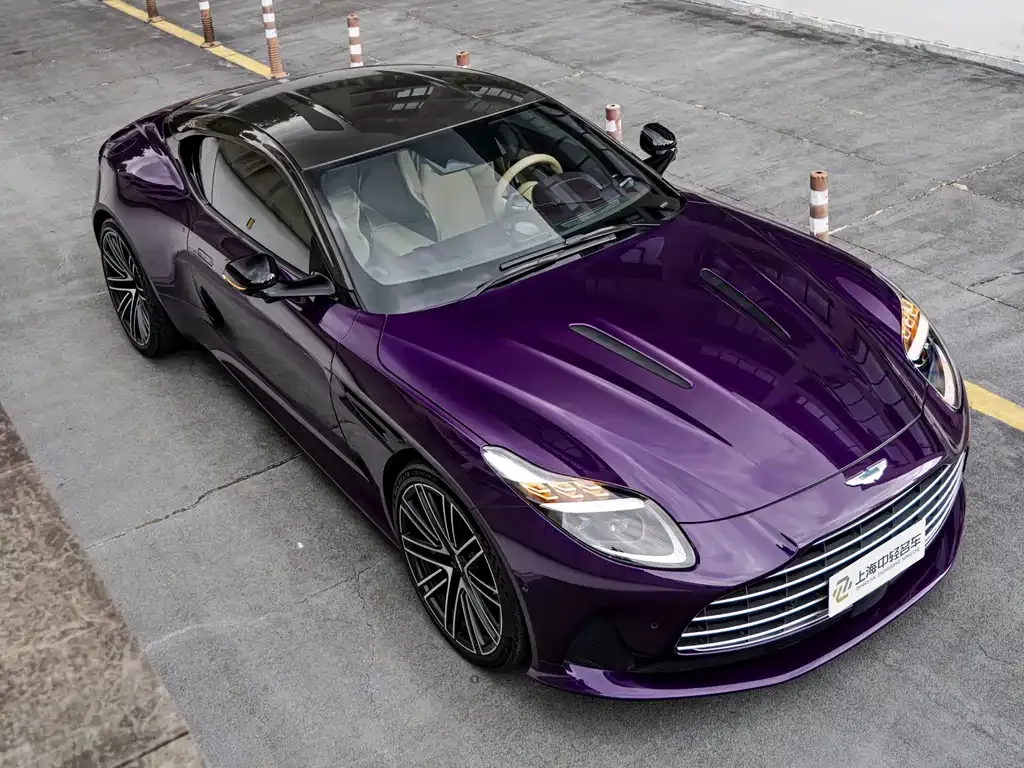 Aston Martin DB12 2024 из CN, фото 1