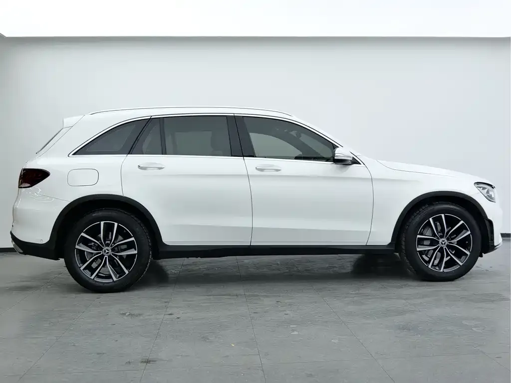 Mercedes-Benz GLC 2022 из CN, фото 9