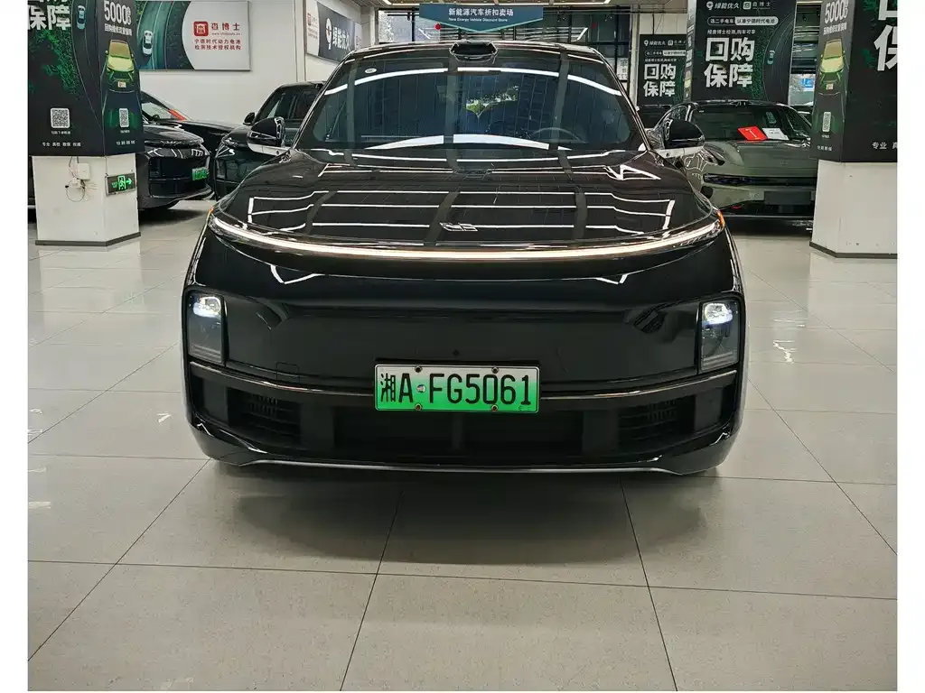 Li Auto L8 2024 из CN, фото 3