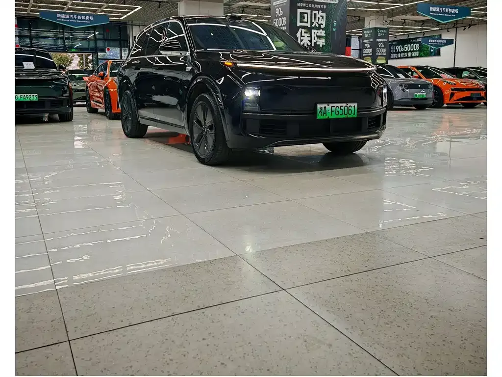 Li Auto L8 2024 из CN, фото 9