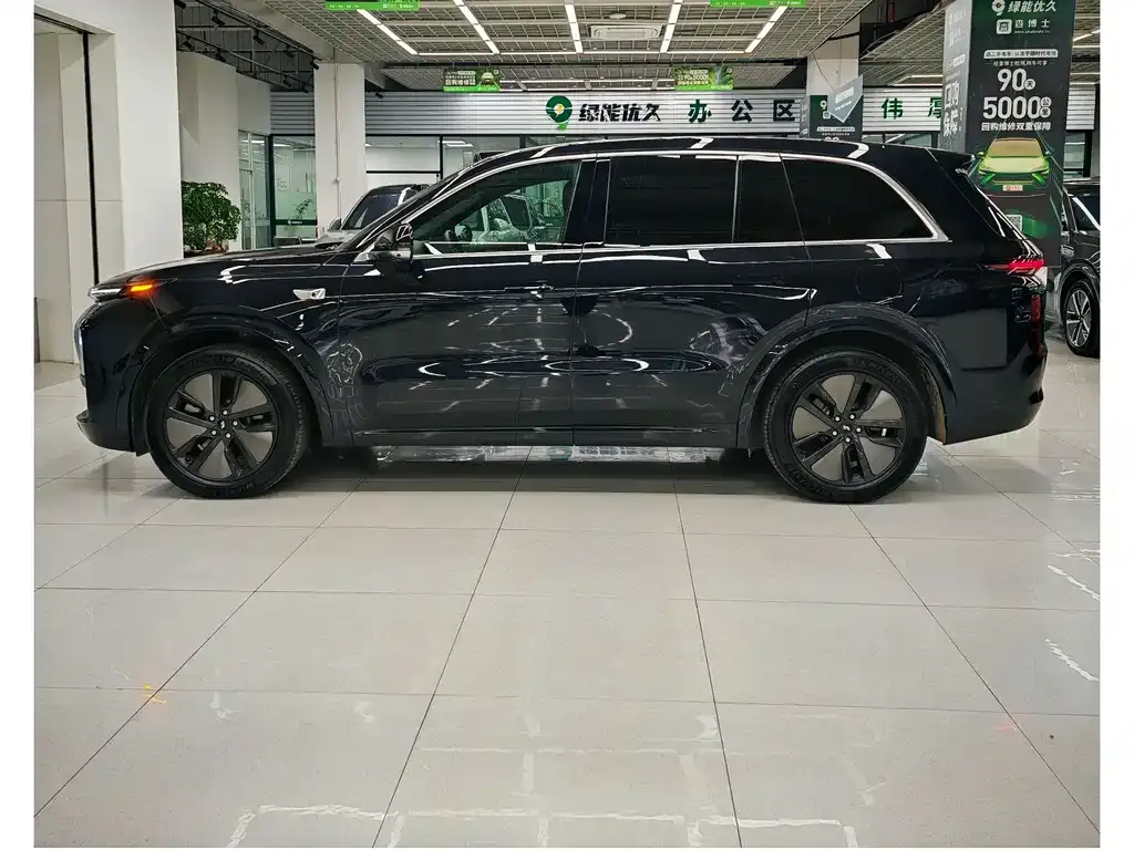 Li Auto L8 2024 из CN, фото 8