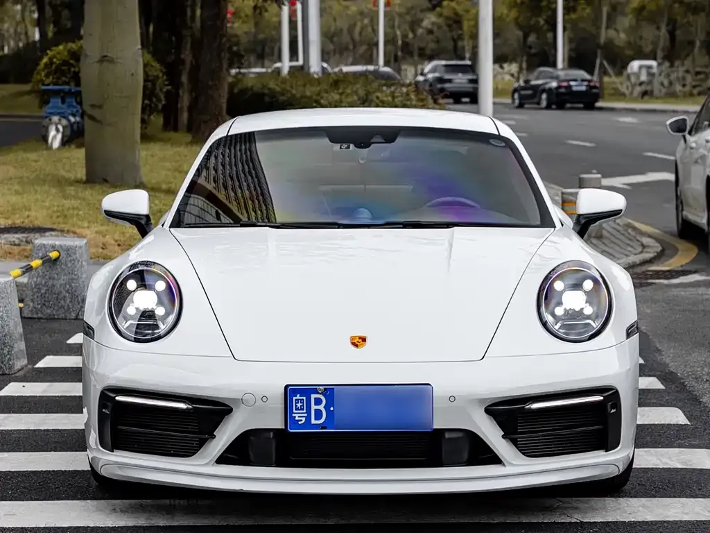 Porsche 911 2022 из CN, фото 2