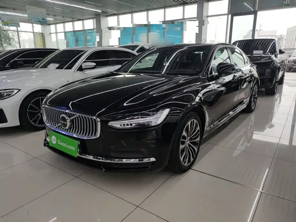 Volvo S90 2024 из CN, фото 3