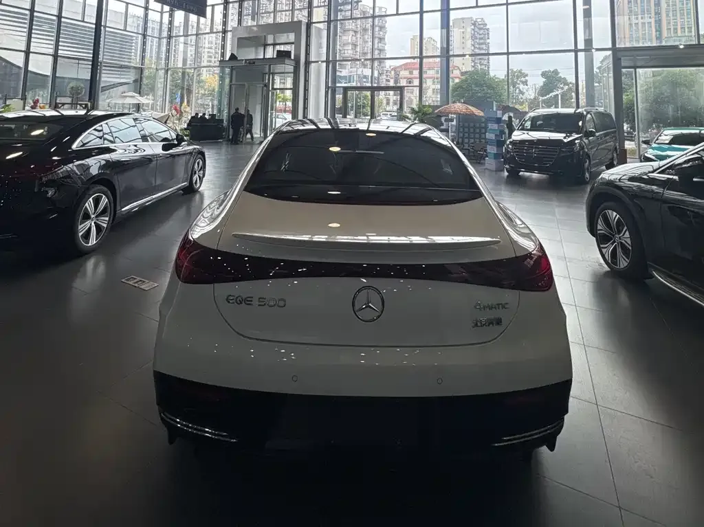 Mercedes-Benz EQE 2025 из CN, фото 10