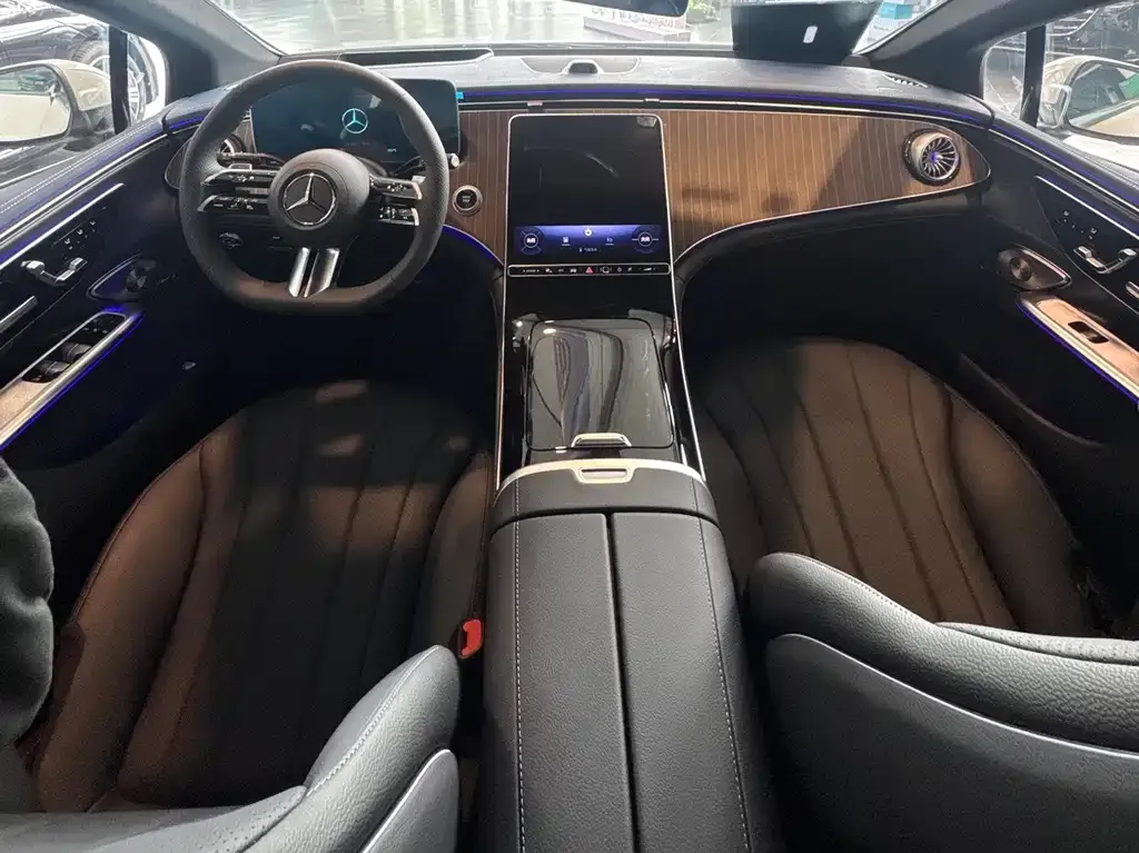 Mercedes-Benz EQE 2025 из CN, фото 6