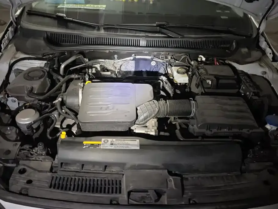 Volkswagen Polo 2023 из CN, фото 8