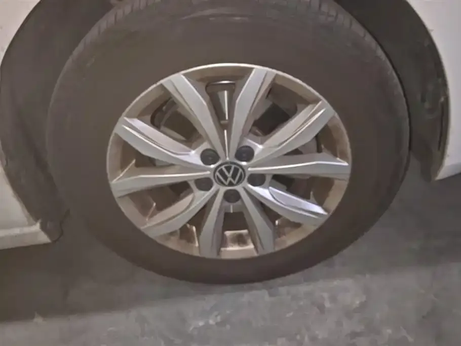 Volkswagen Polo 2023 из CN, фото 4