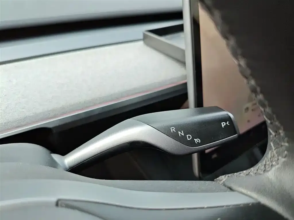 Tesla Model Y 2023 из CN, фото 6