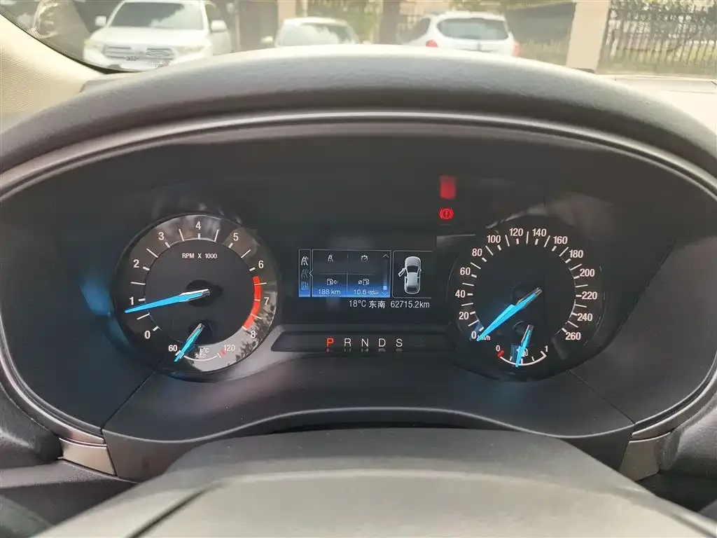 Ford Mondeo 2021 из CN, фото 4