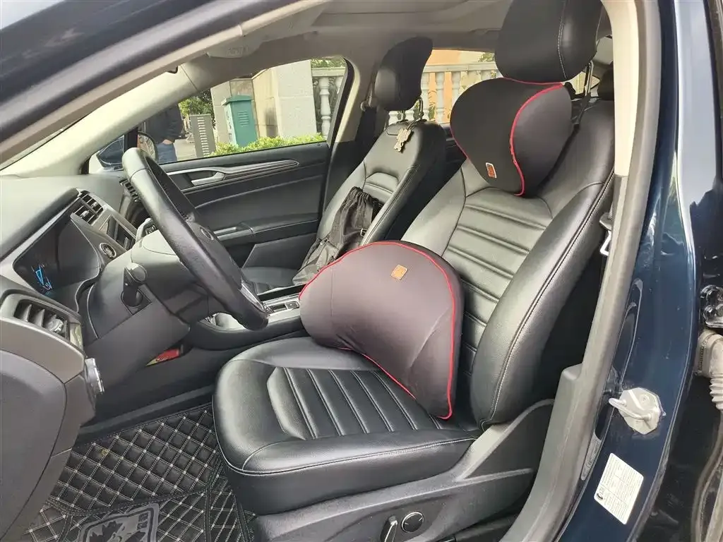 Ford Mondeo 2021 из CN, фото 8
