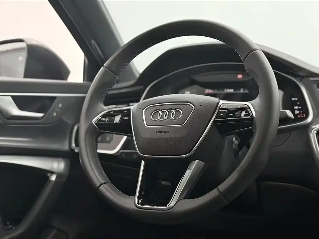 Audi A6L — фото 3