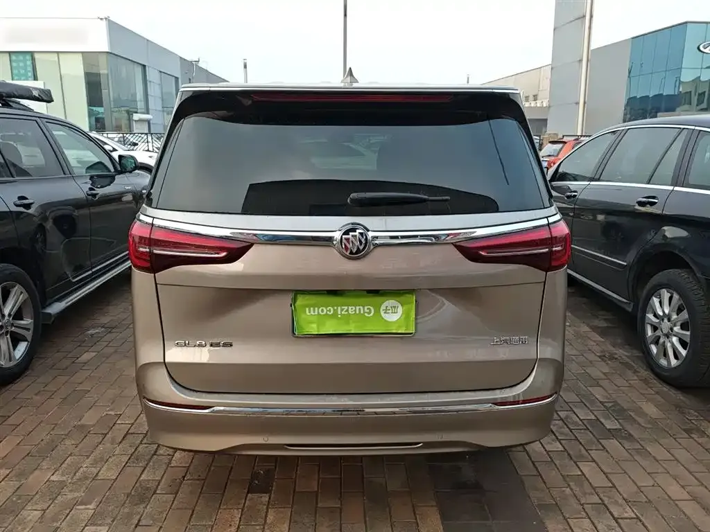 Buick GL8 2024 из CN, фото 6