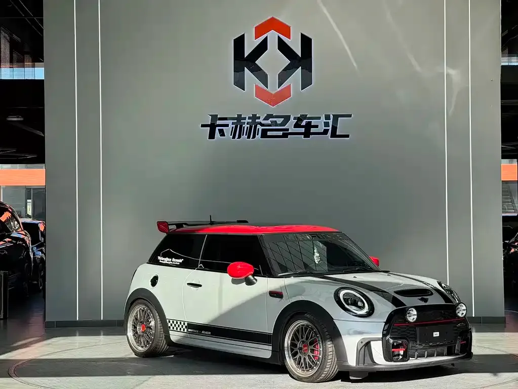 MINI JCW (John Cooper Works) 2021 из CN, фото 3