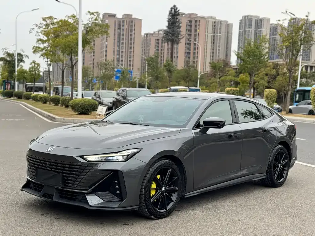 Changan UNI-V 2023 из CN, фото 1