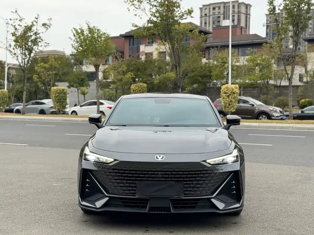 Changan UNI-V 2023 из CN, фото 9