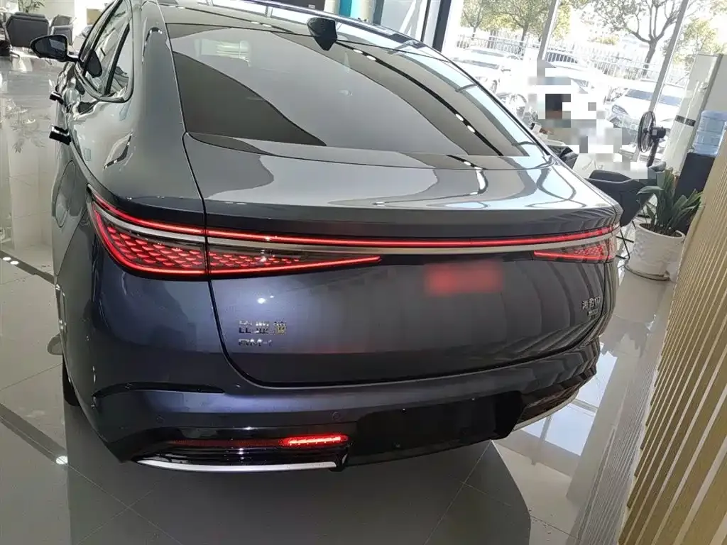 BYD Seal 07 DM-i 2025 из CN, фото 10