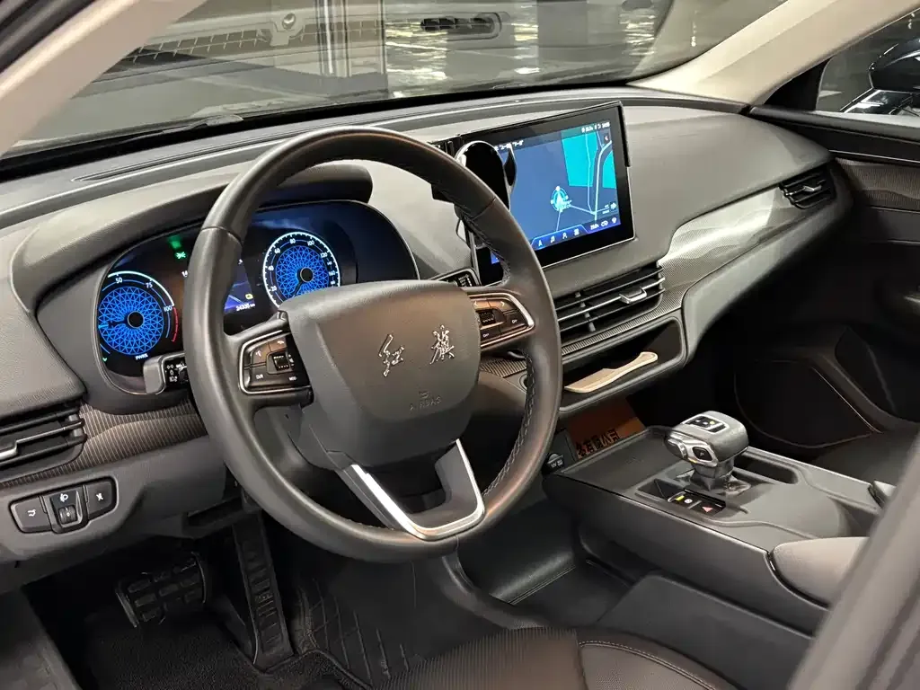 Hongqi E-QM5 2022 из CN, фото 5