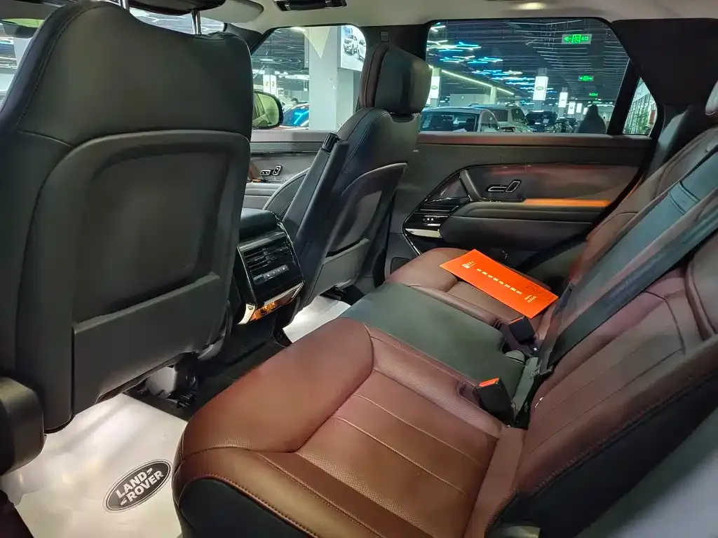Land Rover Sport 2024 из CN, фото 4