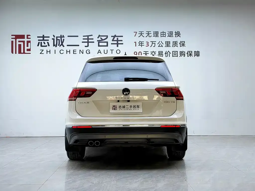 Volkswagen Tiguan L — фото 4