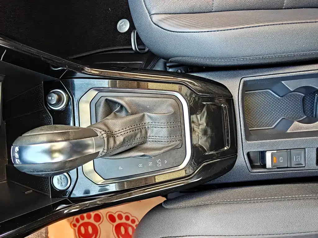 Volkswagen T-Roc 2021 из CN, фото 10