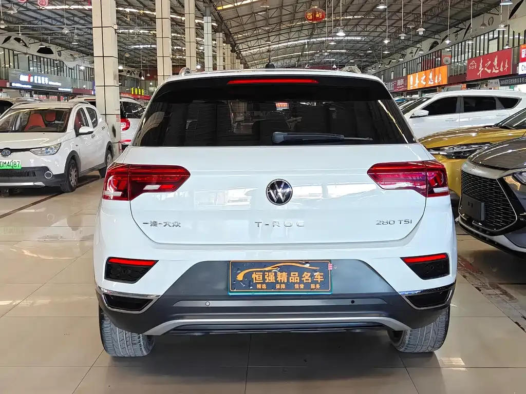 Volkswagen T-Roc 2021 из CN, фото 2