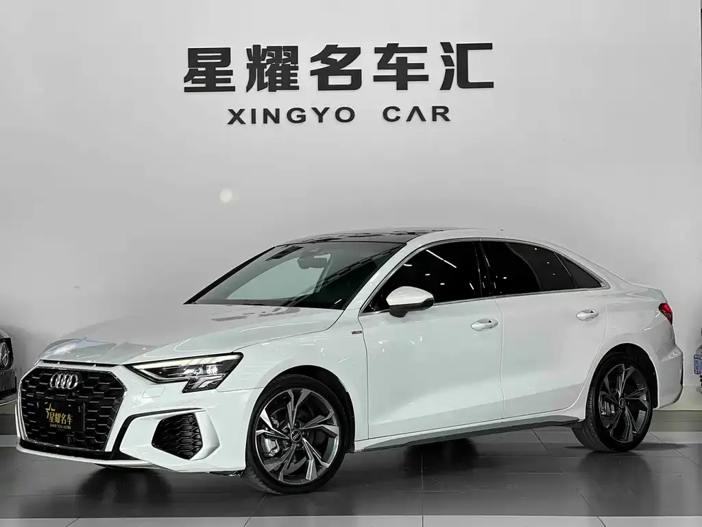 Audi A3 2022 из CN, фото 1
