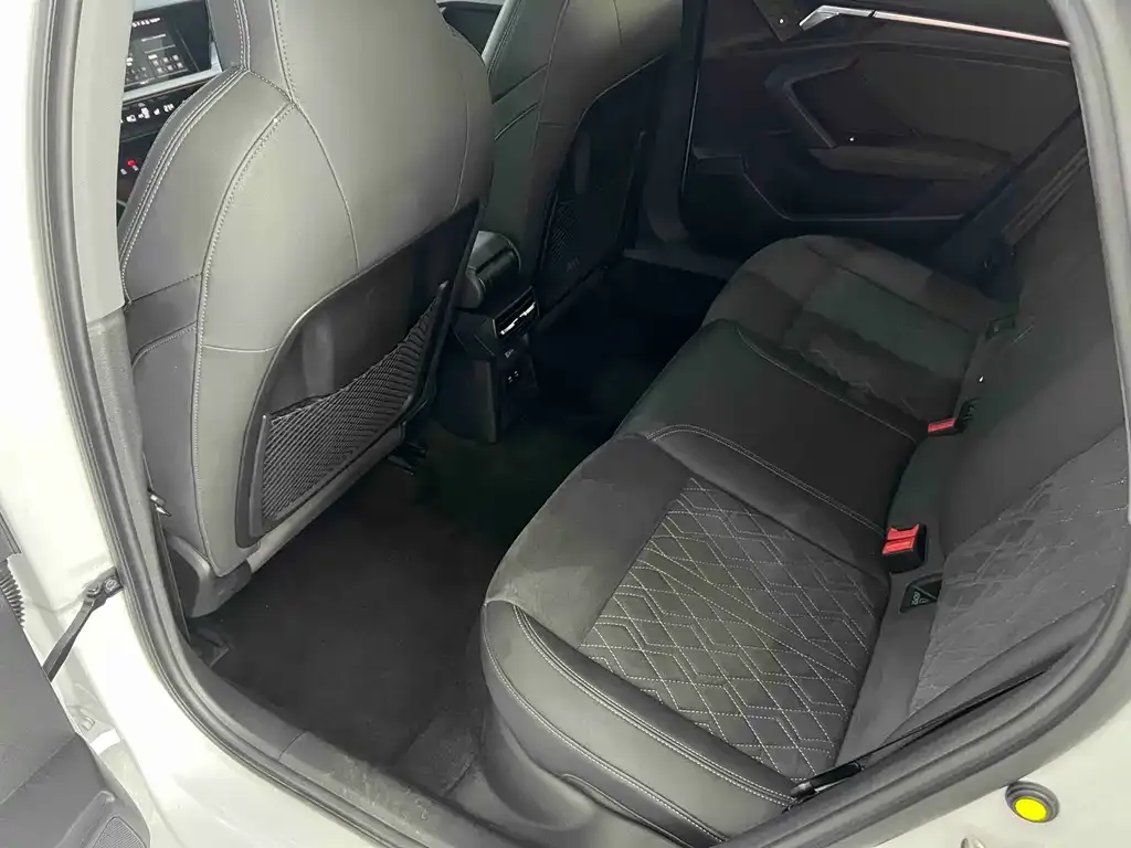 Audi A3 2022 из CN, фото 10