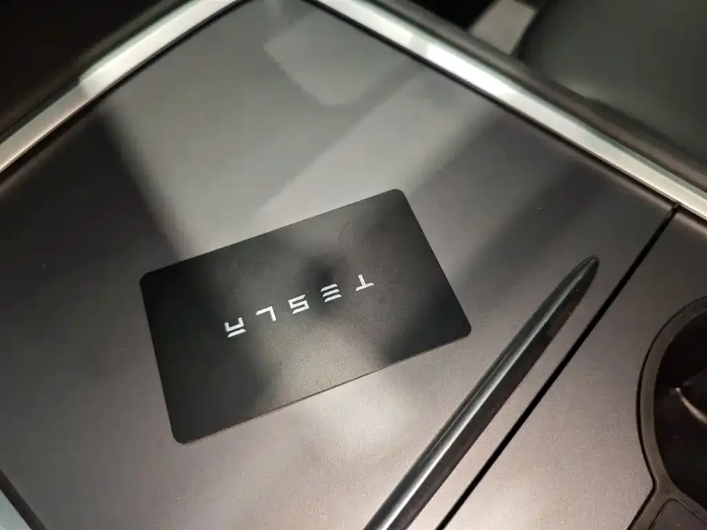 Tesla Model Y 2023 из CN, фото 7