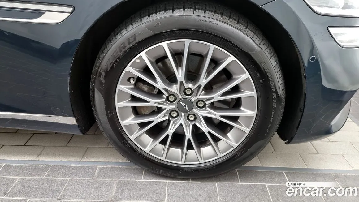 Genesis G80 — фото 7