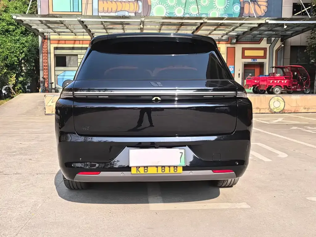 Li Auto L8 2025 из CN, фото 3
