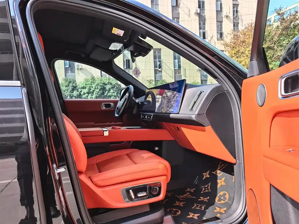 Li Auto L8 2025 из CN, фото 8