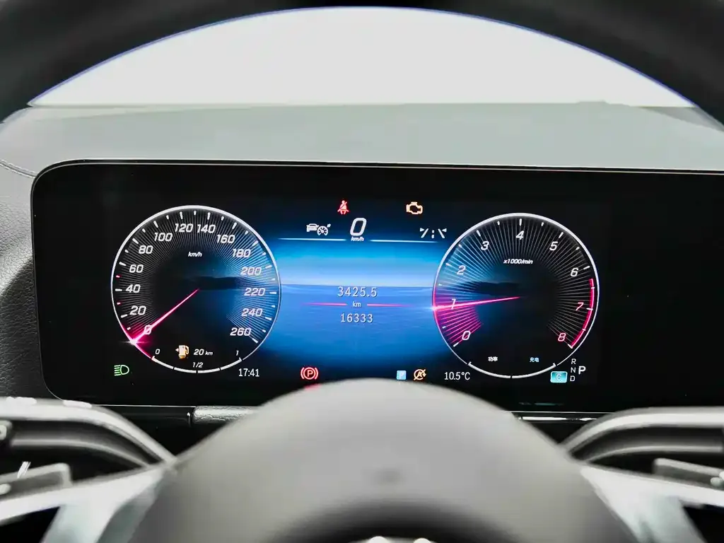 Mercedes-Benz GLA 2024 из CN, фото 4